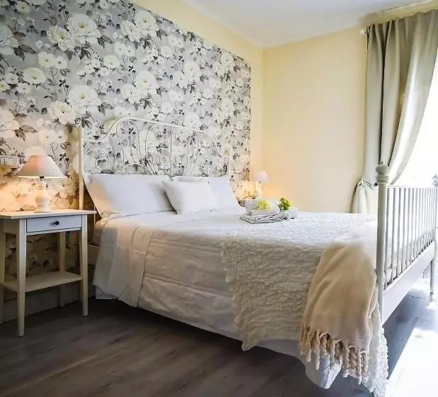 ベッドアンドブレックファースト Agriturismo Colle Salomonio