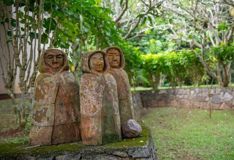 پانسیون Ging Oya Lodge