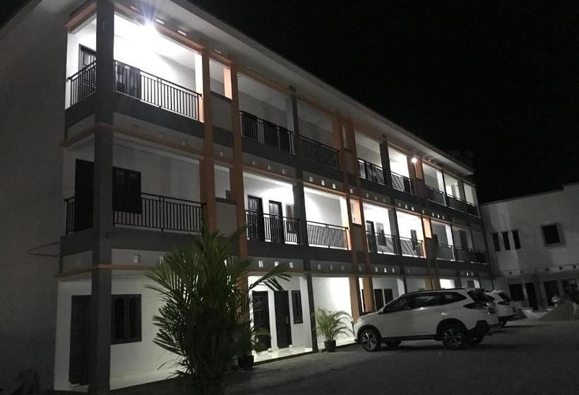 فندق Oyo 2129 Toar House Manado