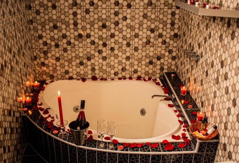 Hotel Serk Ana Suite Hostal