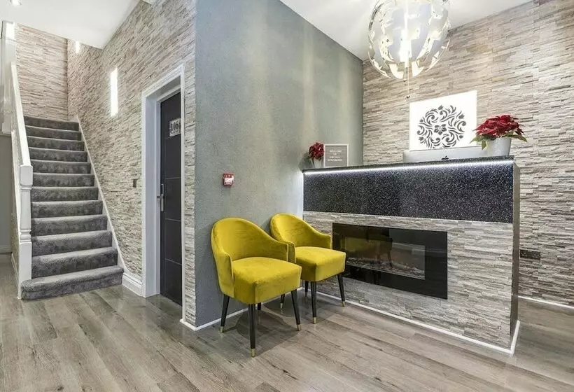 Oyo Orchid Apartments