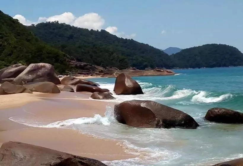 پانسیون Pousada Guaruça