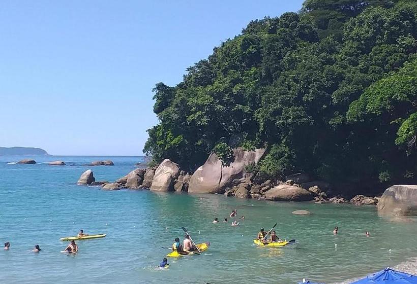پانسیون Pousada Guaruça