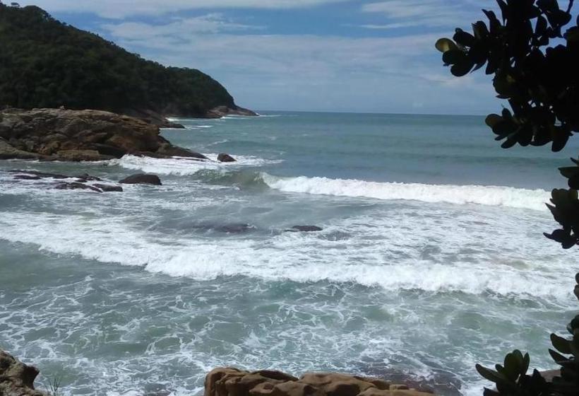 پانسیون Pousada Guaruça