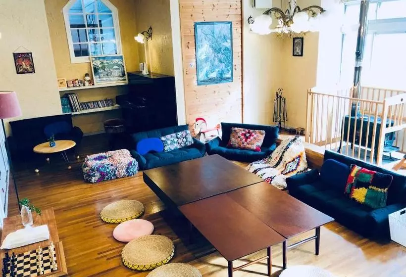 Aamiaismajoitus (B&B) Summer Leaves