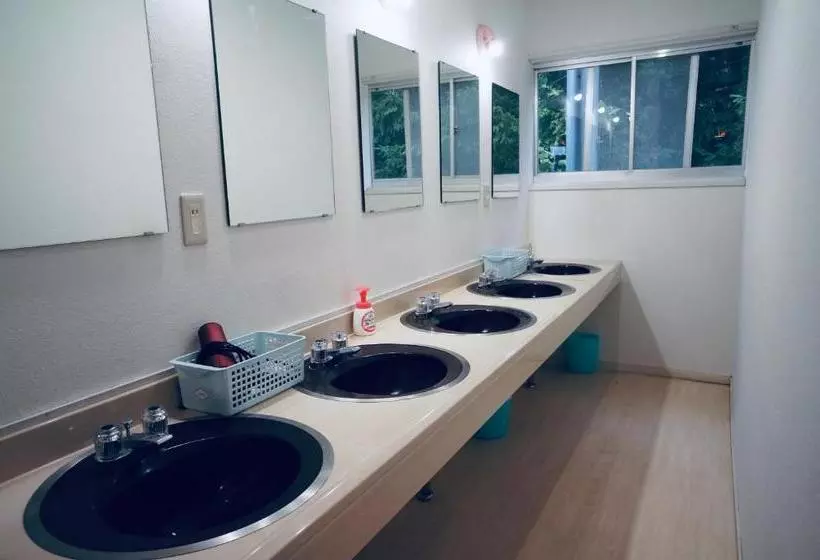 Aamiaismajoitus (B&B) Summer Leaves