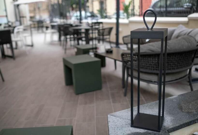 בית מלון כפרי Albergo Centrale