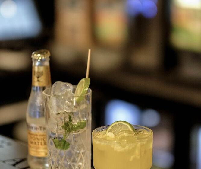 בית מלון כפרי Albergo Centrale