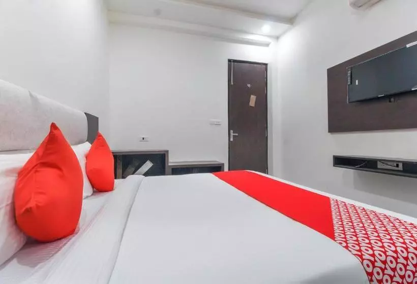 هتل Capital O 62878 Comfort Enn