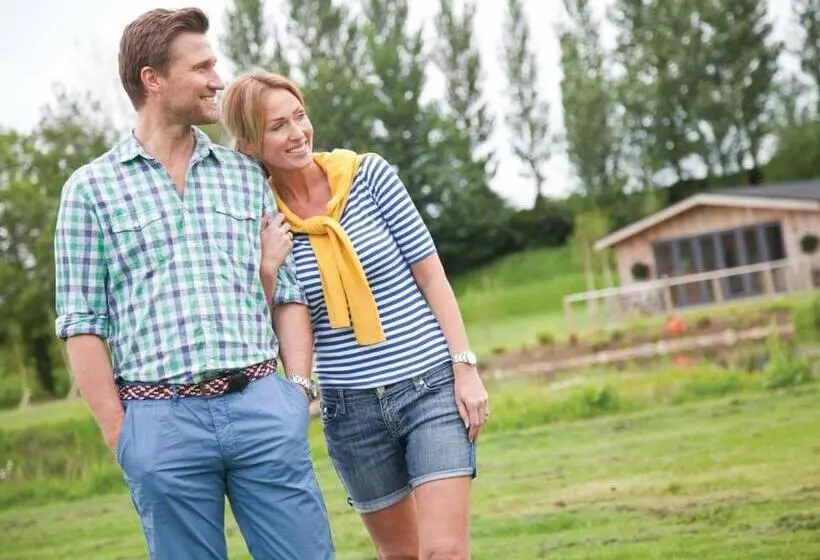 Lomakeskus Cedar Retreats