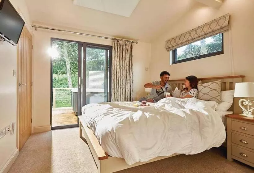 Lomakeskus Cedar Retreats