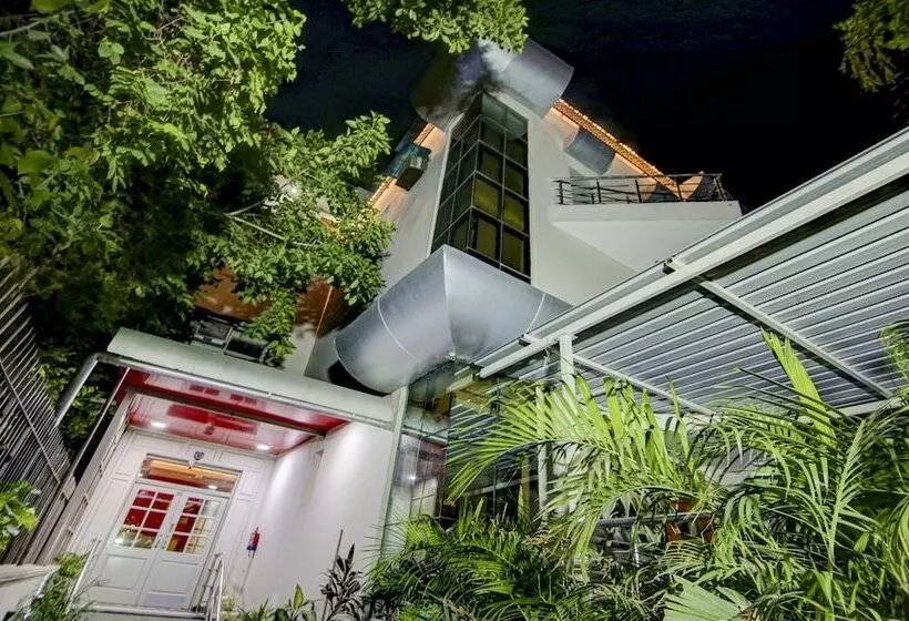 Hotel Treebo Mall View, Dlf Phase Ii