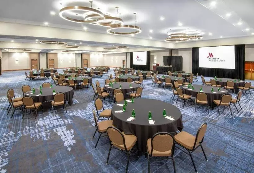 هتل Madison Marriott West