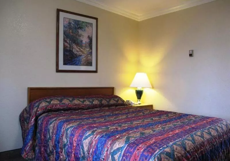 Hotelli Merrill Field Inn