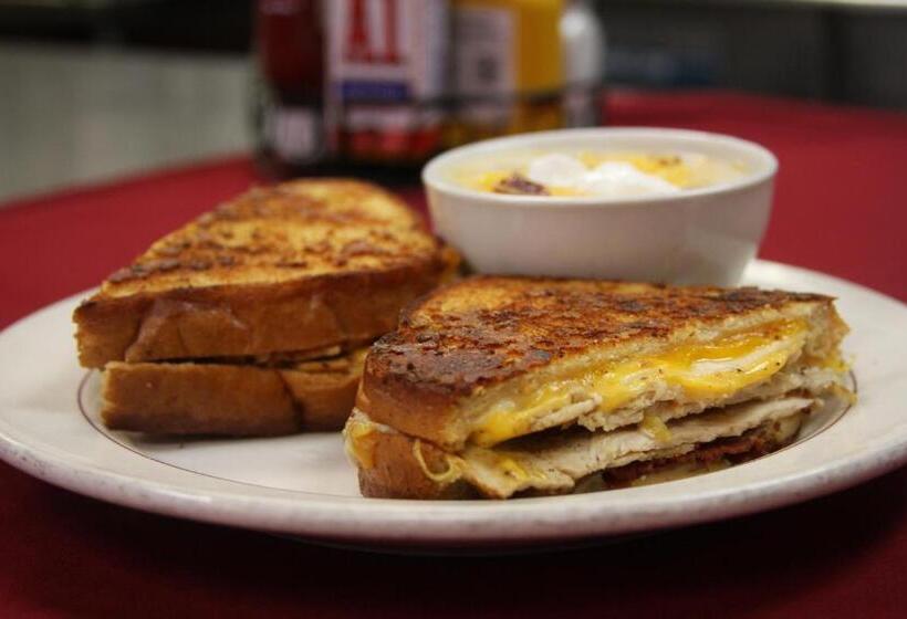 בית מלון כפרי Mizpah