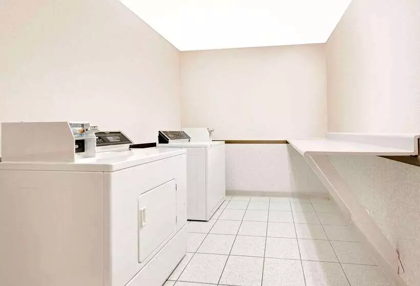 Microtel Inn & Suites By Wyndham Joplin