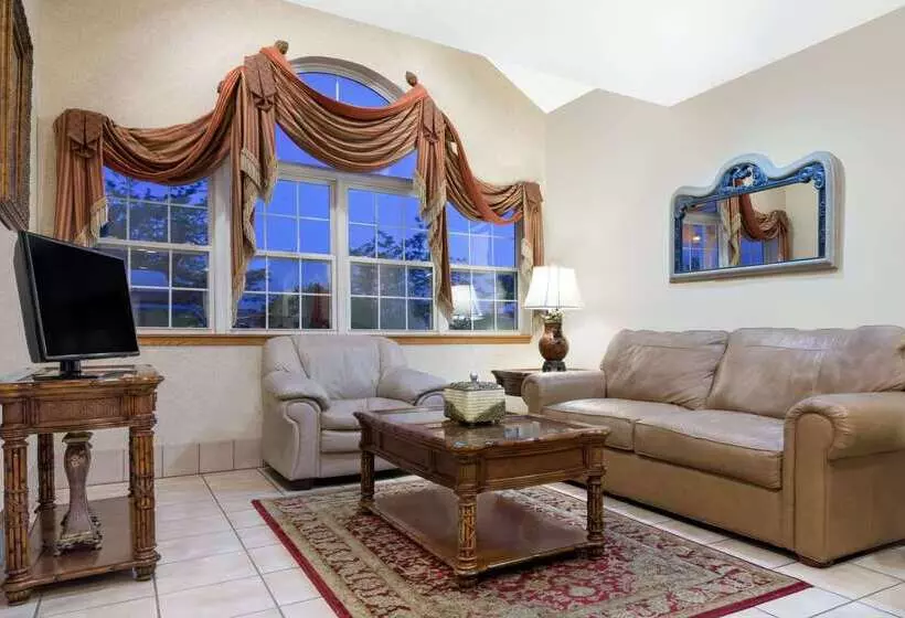 Microtel Inn & Suites By Wyndham London