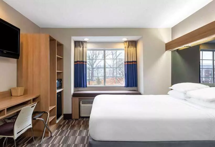 Microtel Inn & Suites By Wyndham Matthews/charlotte