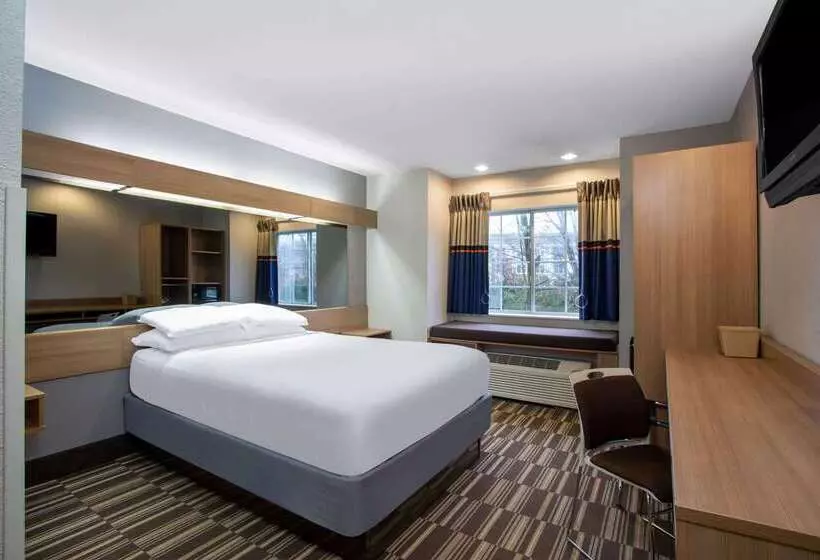 Microtel Inn & Suites By Wyndham Matthews/charlotte