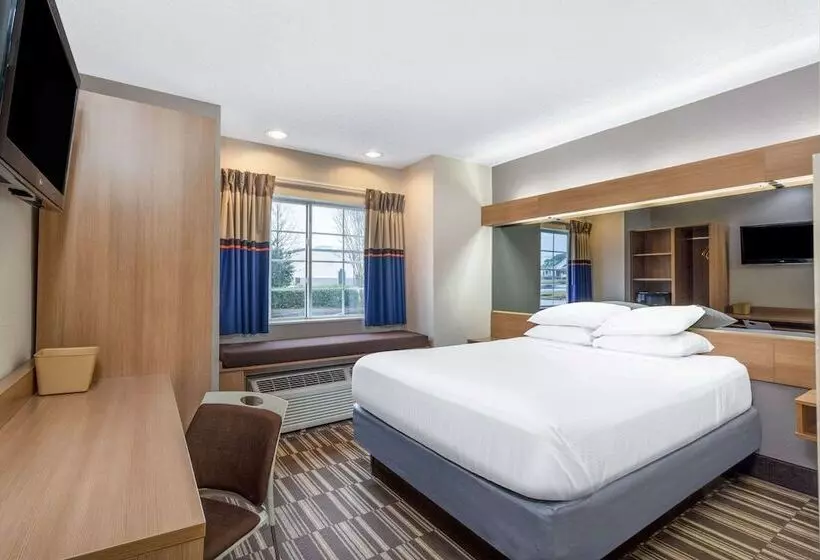 Microtel Inn & Suites By Wyndham Matthews/charlotte