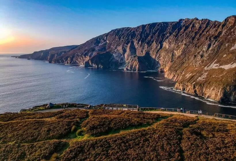 Aamiaismajoitus (B&B) Kilcar Lodge