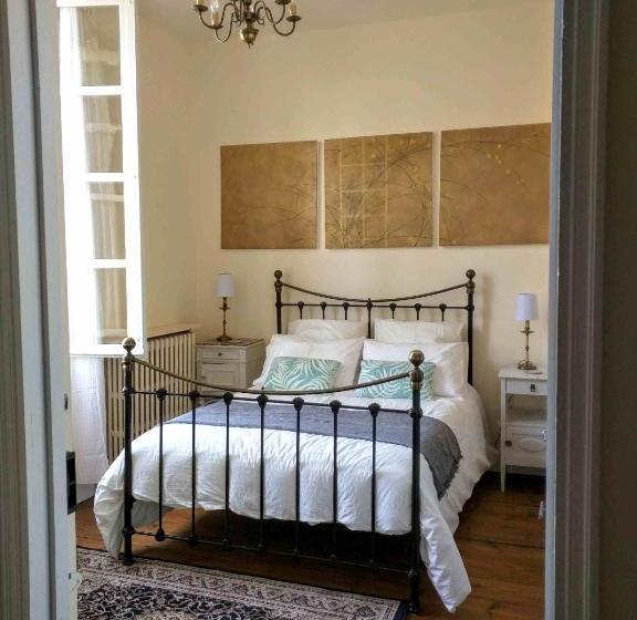 مبيت وإفطار Quai Des Fleurs