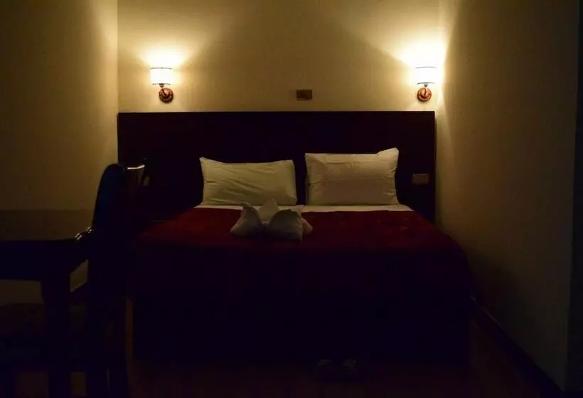 پانسیون Flamingo Guest House