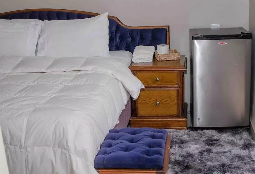 پانسیون Graceland Guesthouse