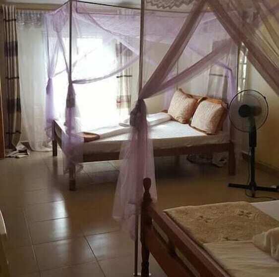 پانسیون Nuel Residence Entebbe