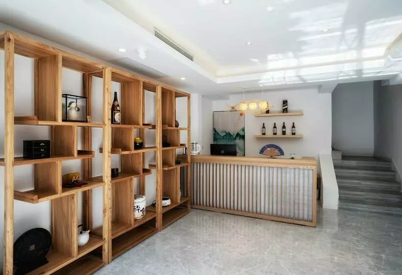 پانسیون Yuanli Wafu Guesthouse