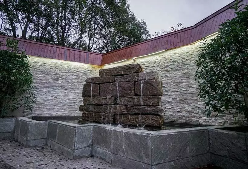 پانسیون Yuanli Wafu Guesthouse