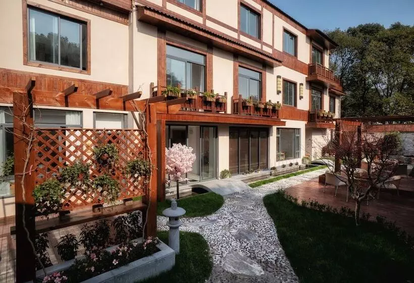 پانسیون Yuanli Wafu Guesthouse