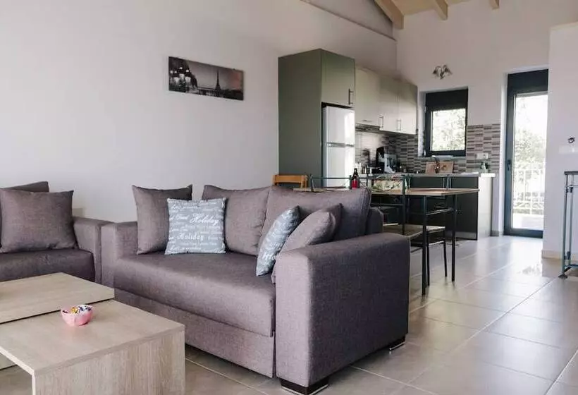 Villa Mons & Mare