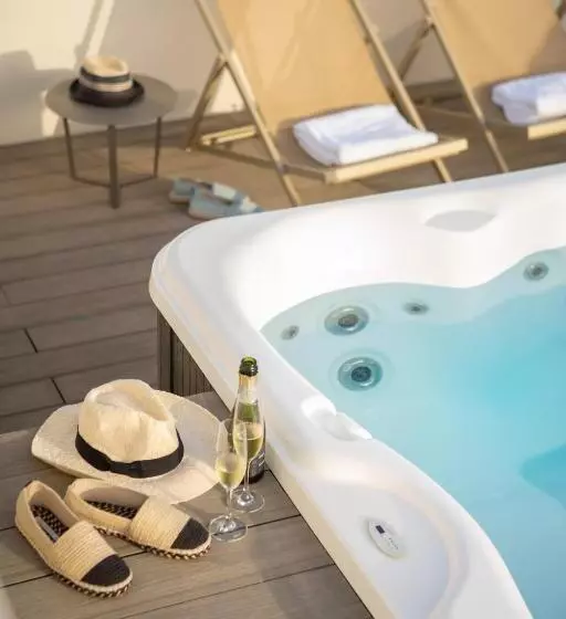 Hotelli Can Jaume Private Villas By Ocean Drive