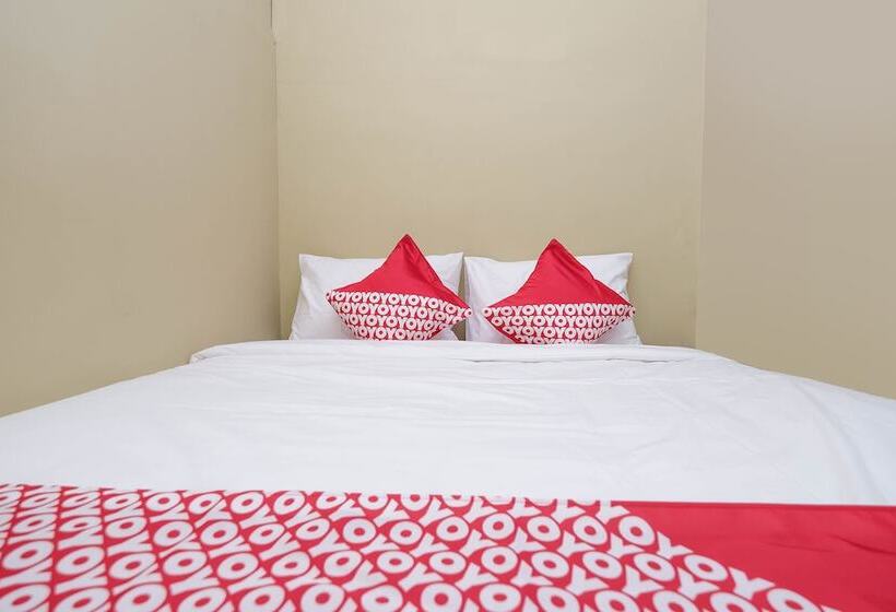Graha Wisata Hotel By Oyo Rooms