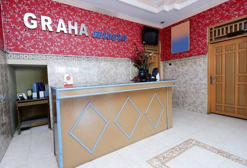 Graha Wisata Hotel By Oyo Rooms