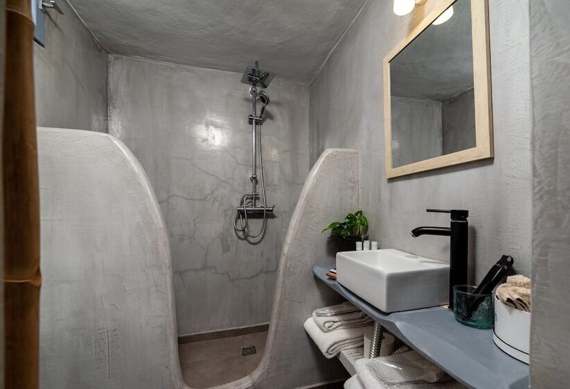 פנסיון 1812 Caves 'n Mansion