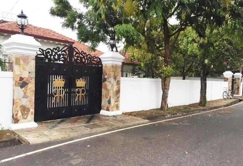 پانسیون Grand Villa Negombo