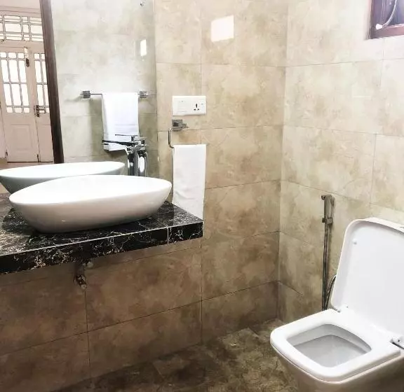 پانسیون Grand Villa Negombo