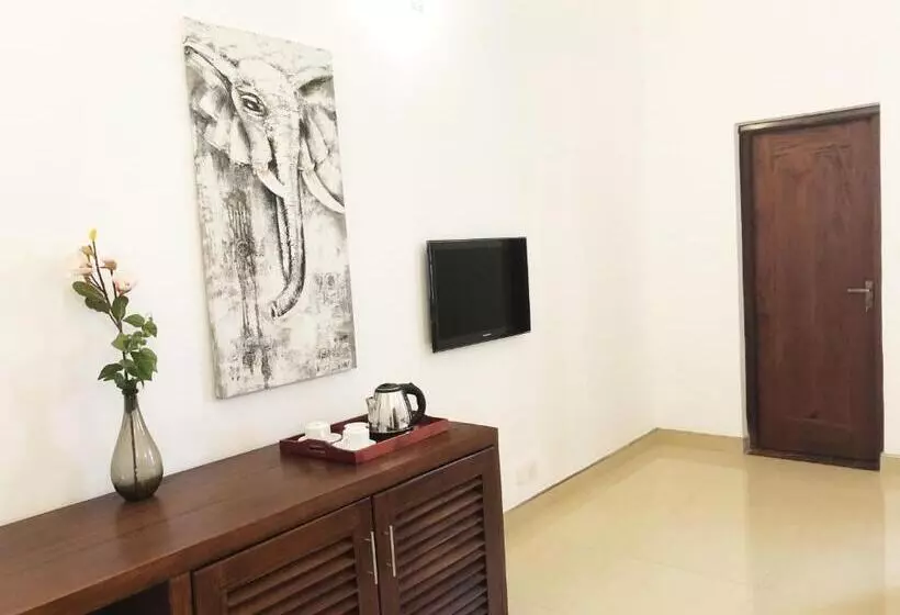 پانسیون Grand Villa Negombo