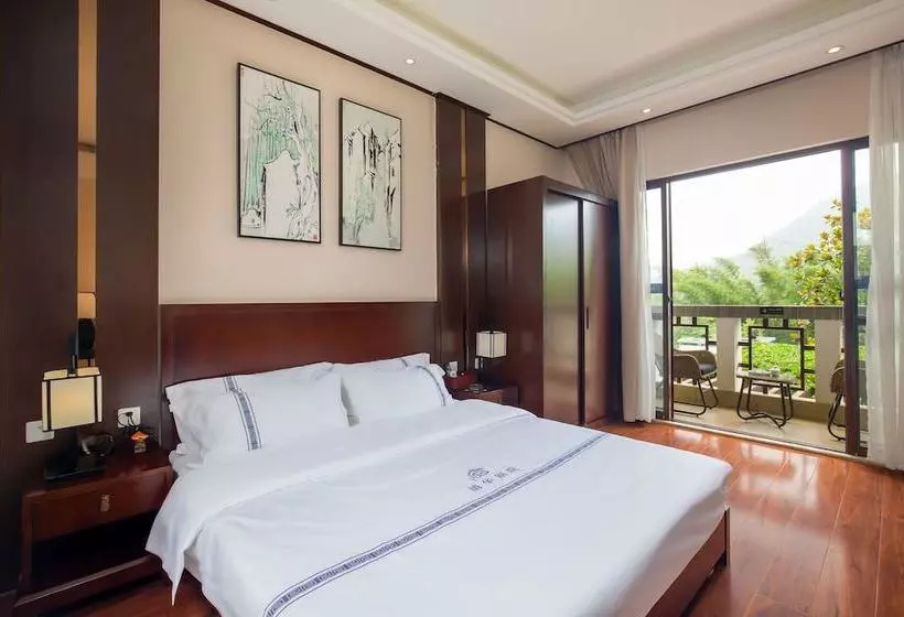 Guilin Pingle Tsinghua Villas