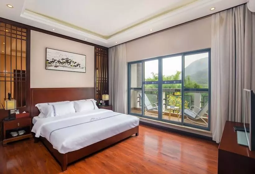 Guilin Pingle Tsinghua Villas