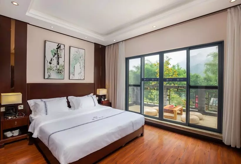 Guilin Pingle Tsinghua Villas