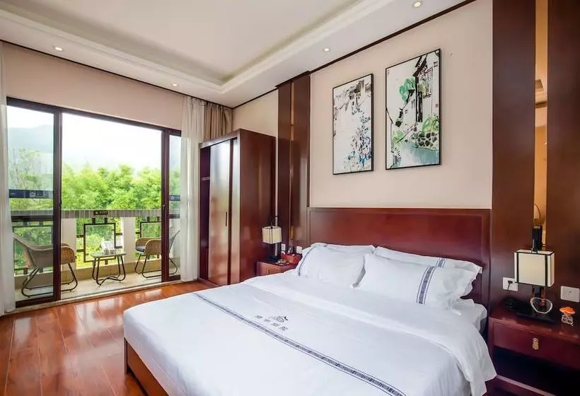 Guilin Pingle Tsinghua Villas