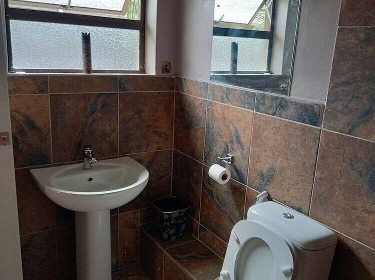 پانسیون Las Palmas Guest House