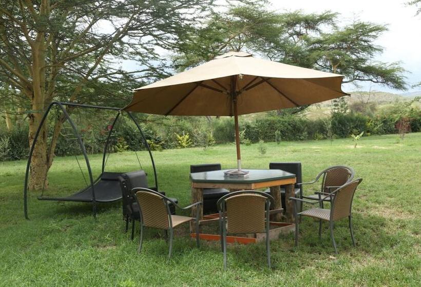 White Thorn Cottages