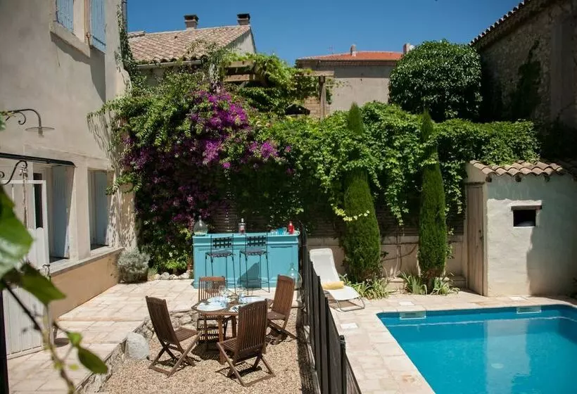 تختخواب و صبحانه Maison Pelissier   Chambres D’hôtes Avec Piscine