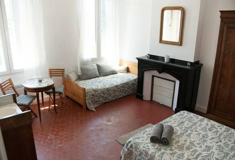 ベッドアンドブレックファースト Maison Pelissier Chambres D’hôtes Avec Piscine