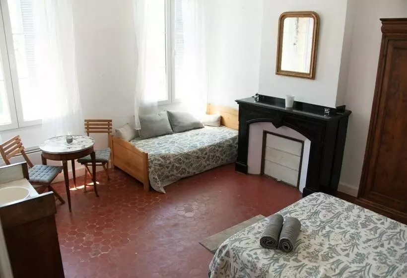 تختخواب و صبحانه Maison Pelissier   Chambres D’hôtes Avec Piscine