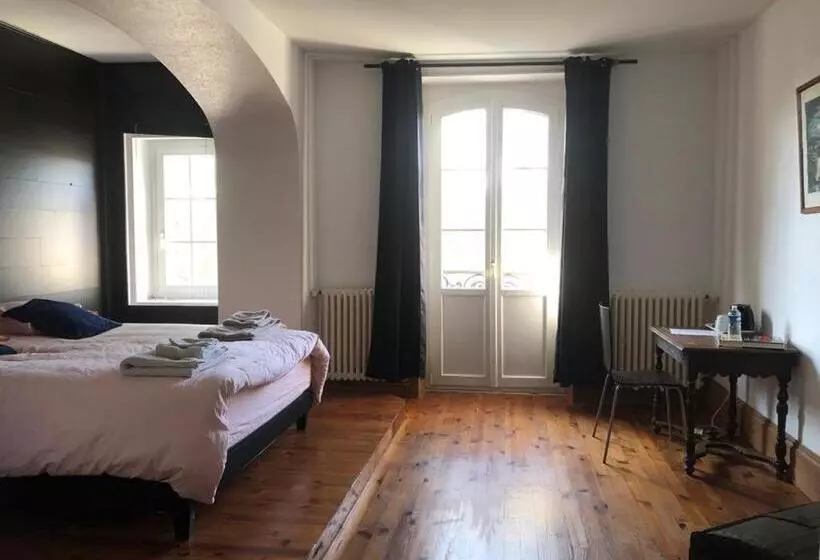 Aamiaismajoitus (B&B) Le Clos Ayanna